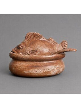 Vintage THORA OVENWARE Pottery Rockfish Fish Soup Tureen with Ladle